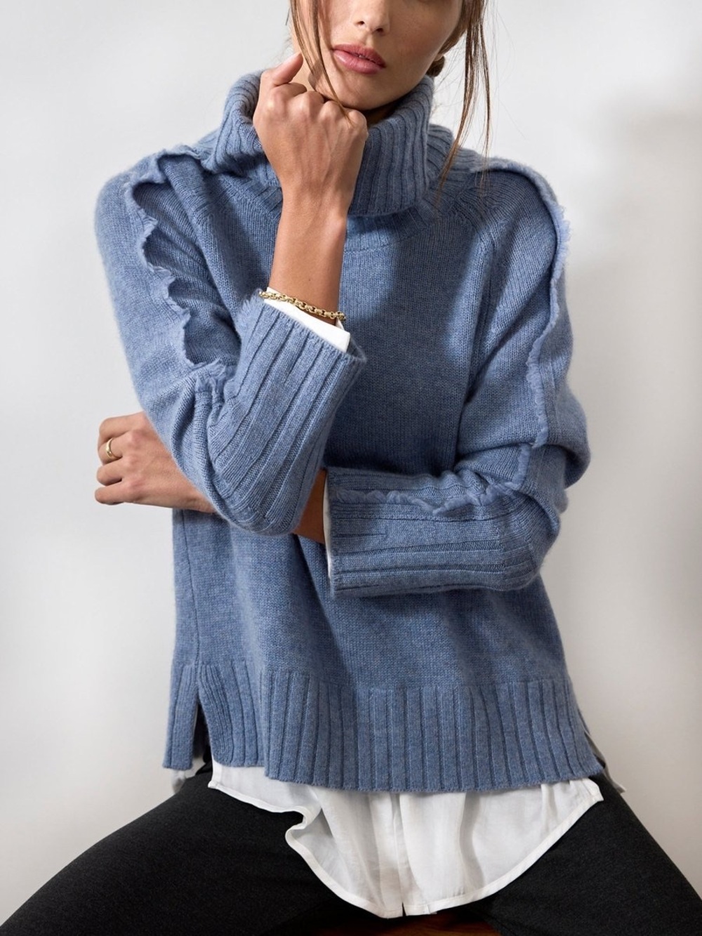 Brochu Walker Jolie Fringe Layered Looker
CASHMERE Celeste Blue Melange sz Small